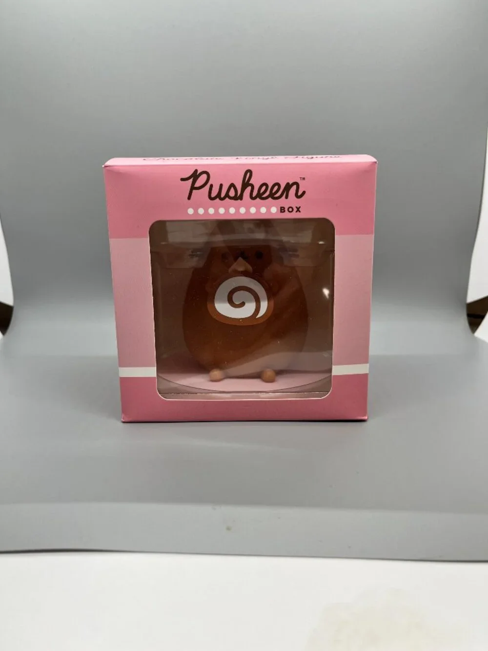 NIB Pusheen Chocolate Vinyl Figure